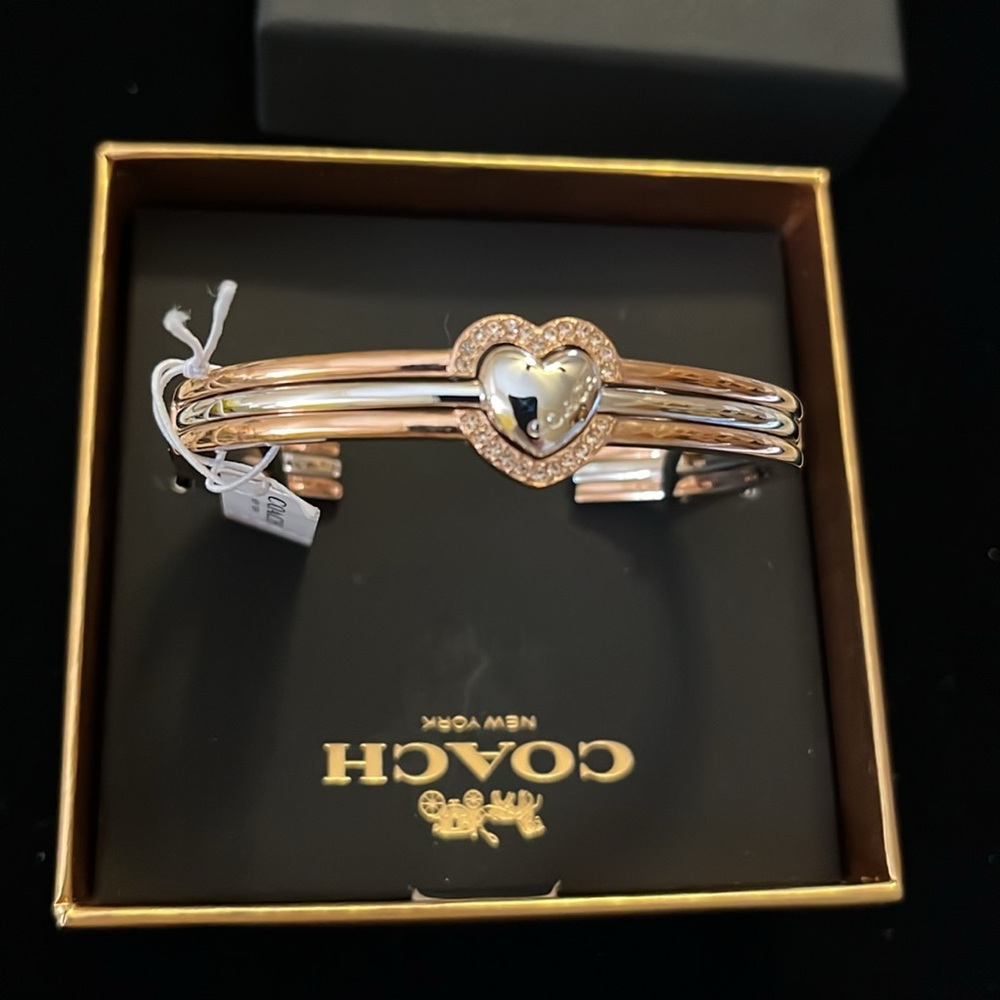 Coach Halo Heart Bangle - Picture 5 of 7